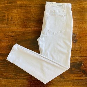 Judy Blue White Jeans 13/31